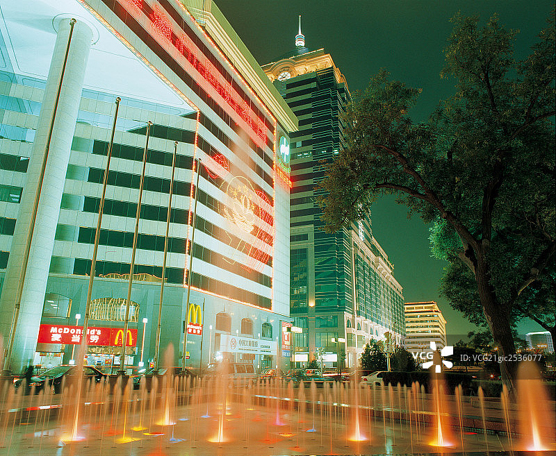 中粮广场夜景，北京图片素材