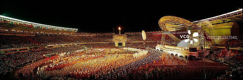 2001年第九届世界大学生运动会闭幕式图片素材