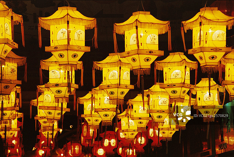 上海豫园灯会夜景图片素材