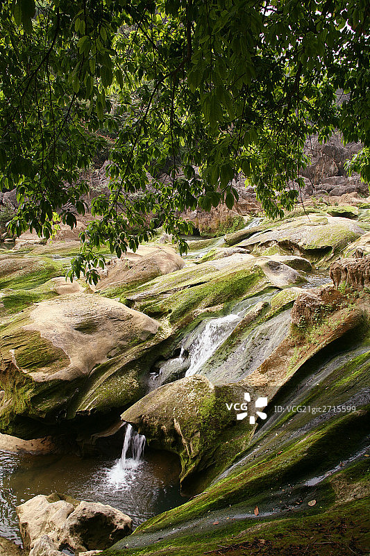贵州天星桥水上石林图片素材