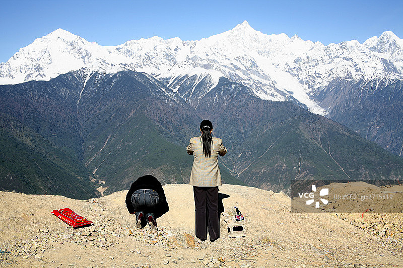 云南德钦梅里雪山图片素材