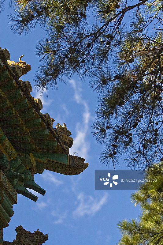 北京香山内建筑边檐图片素材