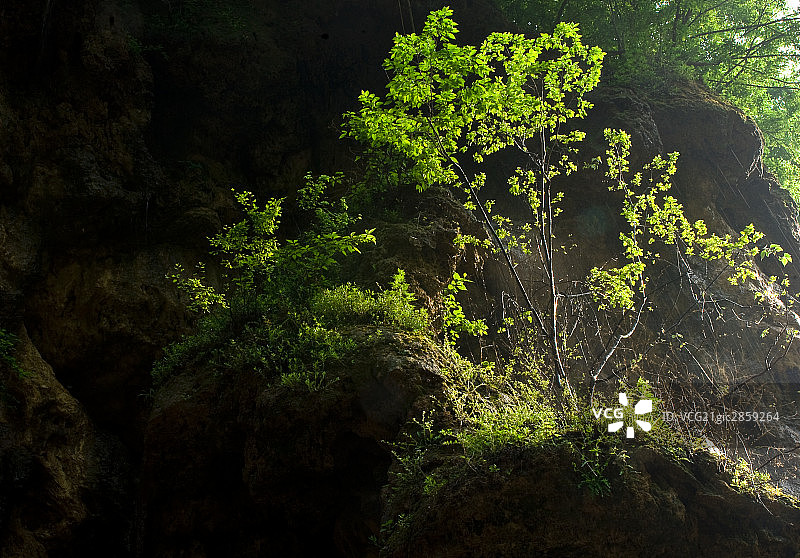 河南卢氏双龙湾山间风光图片素材