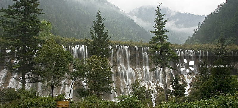 中国,四川,九寨沟,诺日朗瀑布图片素材