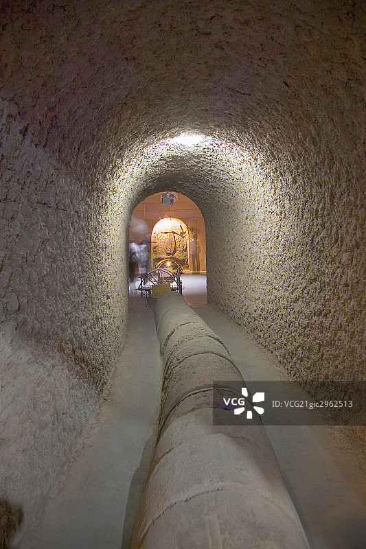 新疆维吾尔自治区吐鲁番坎儿井图片素材