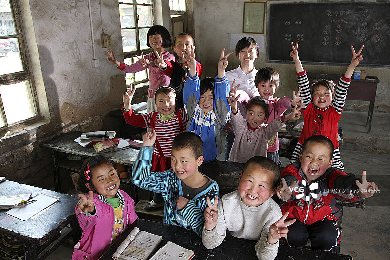 乡村小学图片素材