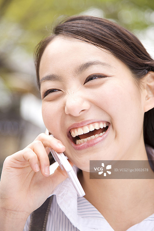 亚洲年轻女性的肖像图片素材