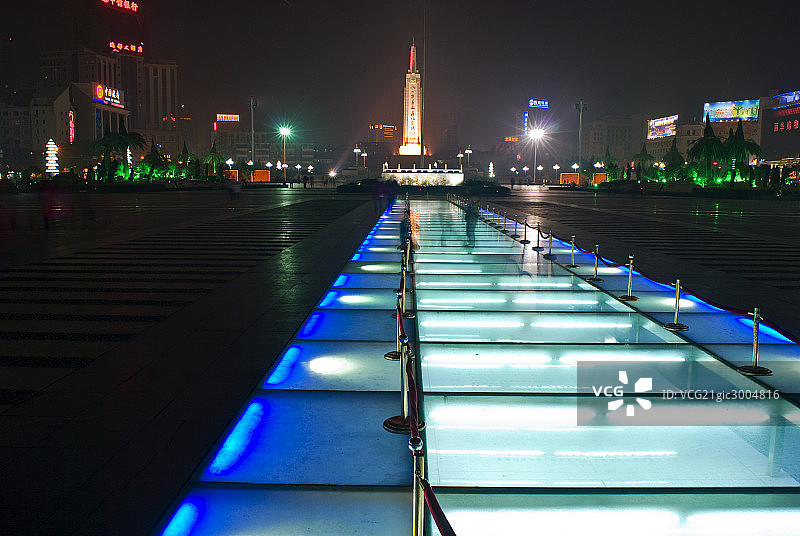 南昌八一广场起义纪念塔夜景图片素材