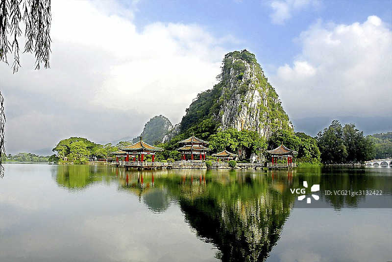 中国,广东,肇庆七星岩图片素材