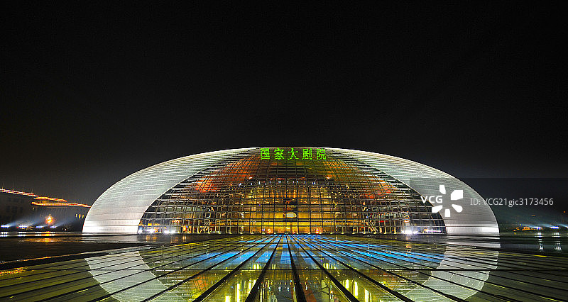 国家大剧院夜景图片素材
