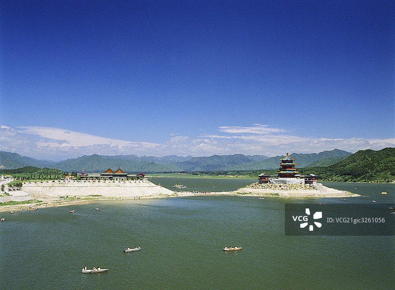 北京十三陵水库日景图片素材