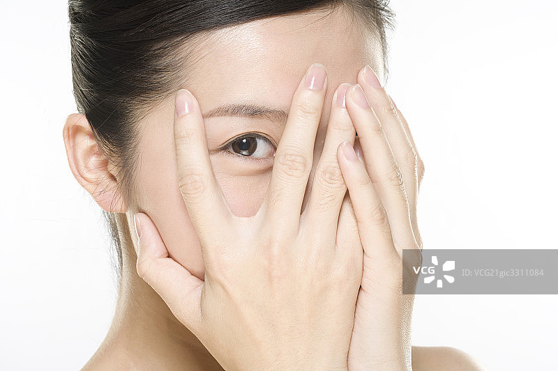 美丽的年轻女人特写图片素材