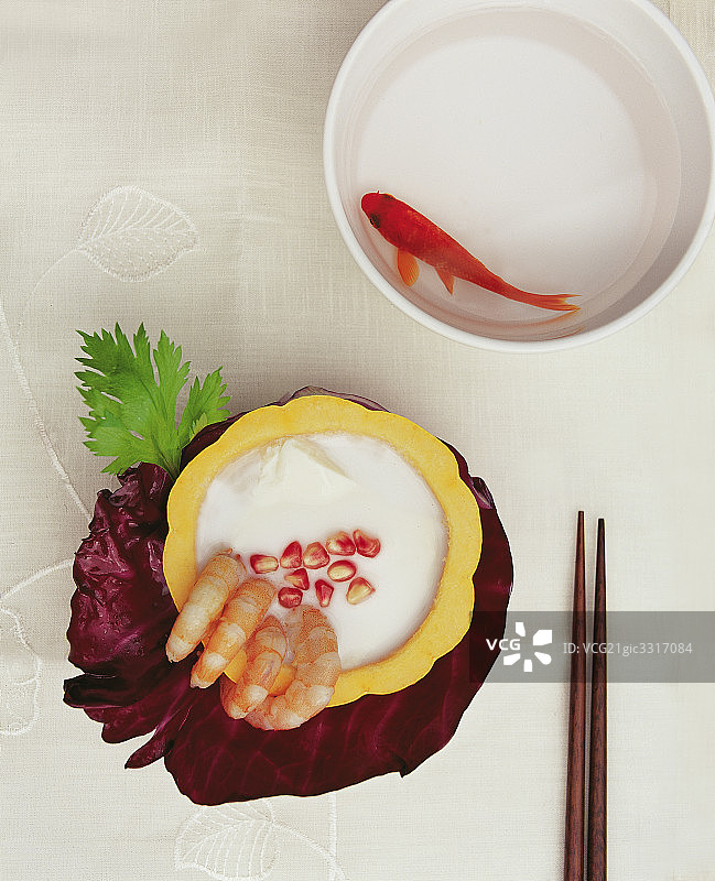 鲜虾沙拉图片素材