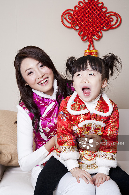当今中国的家庭生活图片素材