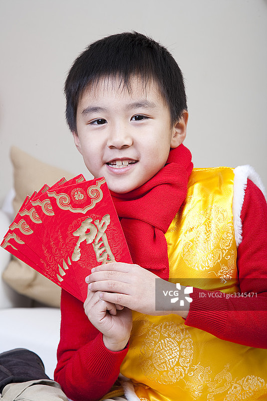 孩子们庆祝节日图片素材