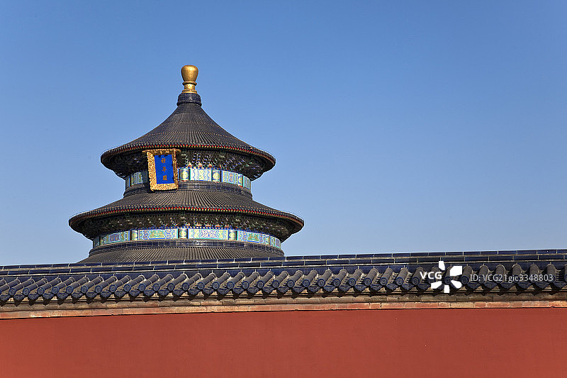 中国北京天坛，红墙蓝瓦图片素材