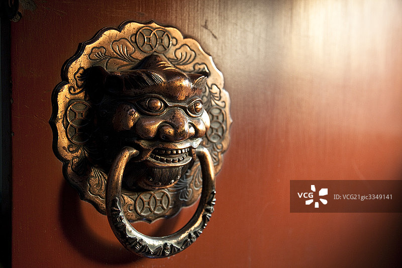 中国北京，红门与门环图片素材
