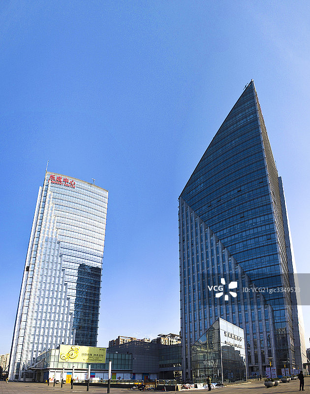 阳光下的北京双井图片素材