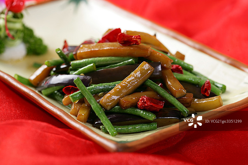 中国菜长豆炒茄子图片素材