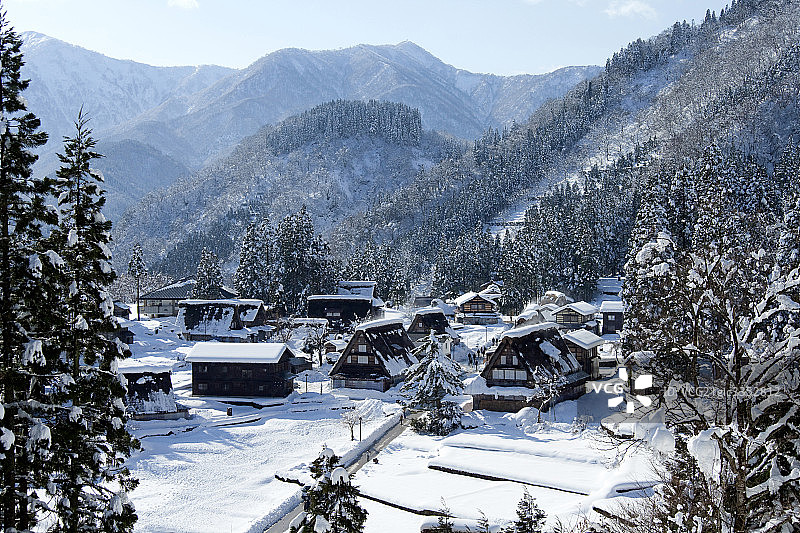 房屋雪景图片素材