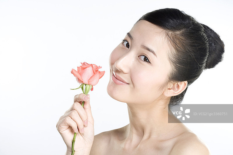 美女和玫瑰花图片素材