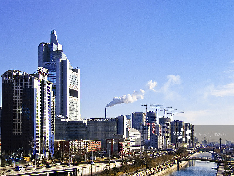 中国北京CBD，通惠河北岸风光图片素材