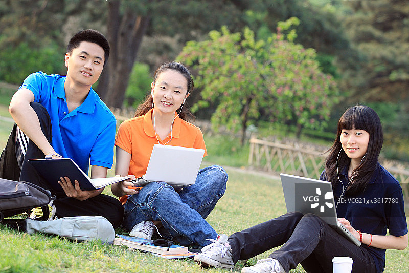 东方大学生图片素材