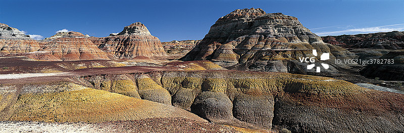 新疆维吾尔自治区五彩山图片素材