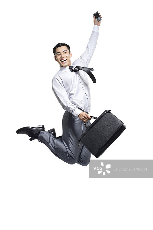 商务男士跳跃图片素材