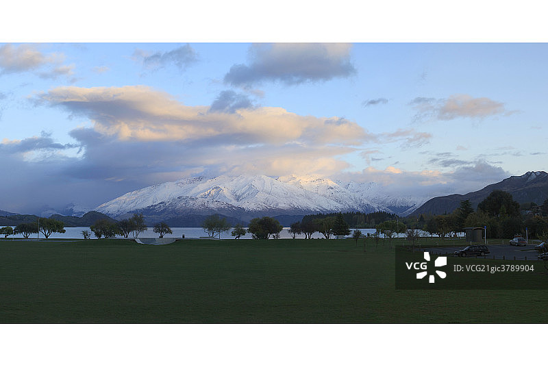 新西兰,雪山与湖,全景图片素材