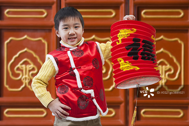 新年气氛里的儿童图片素材
