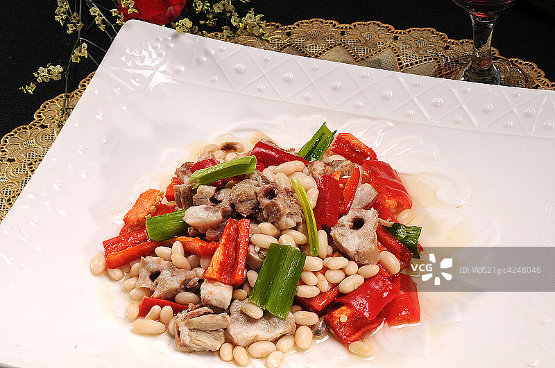 白豆煨骨肉图片素材