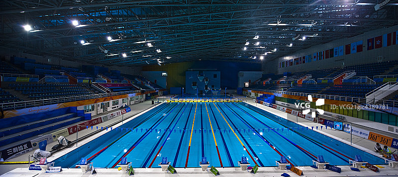 奥林匹克体育中心,亚运会游泳馆,中国,广州图片素材