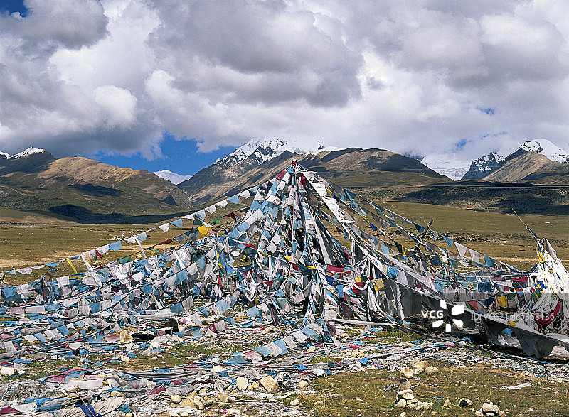 西藏玛尼堆图片素材