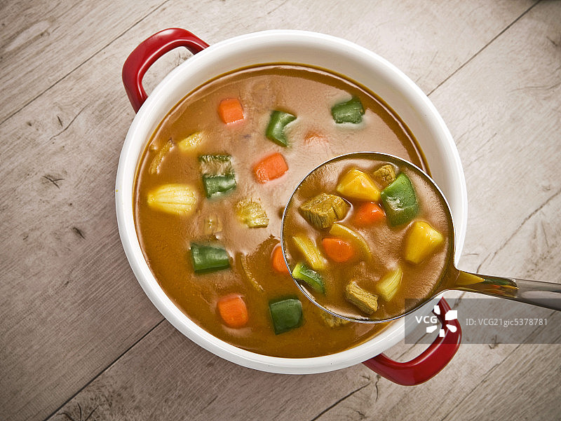 一锅咖喱图片素材