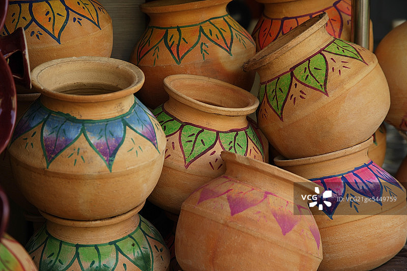 手绘印度陶罐图片素材