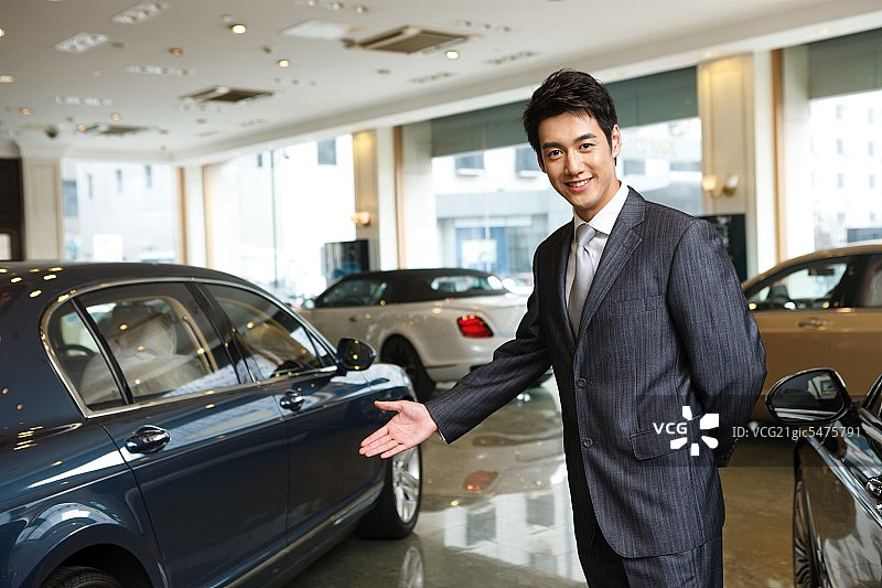 东方人奢华汽车生活图片素材