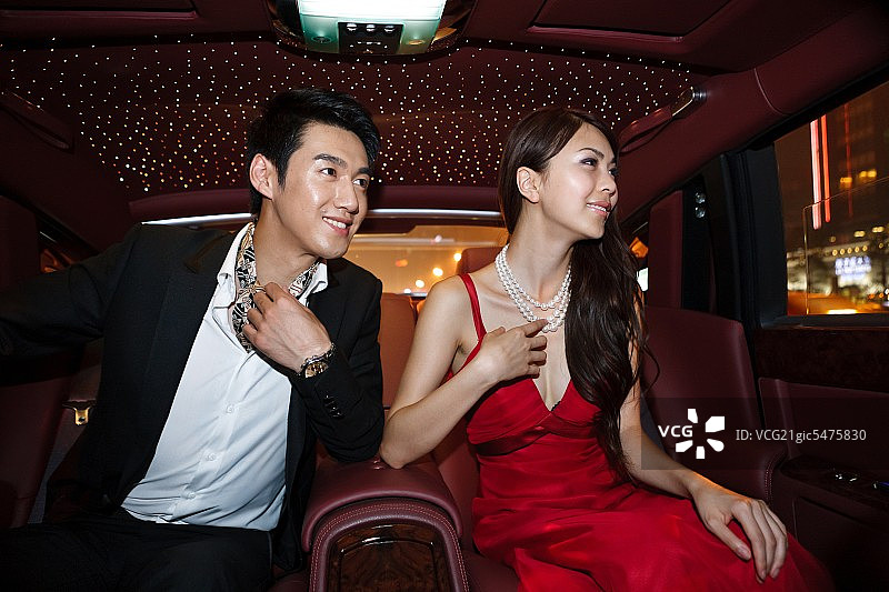 东方人奢华汽车生活图片素材