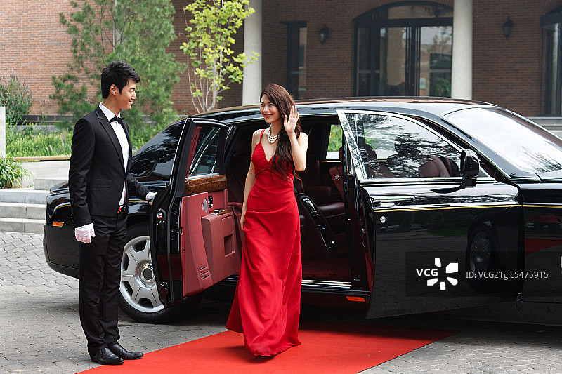 东方人奢华汽车生活图片素材