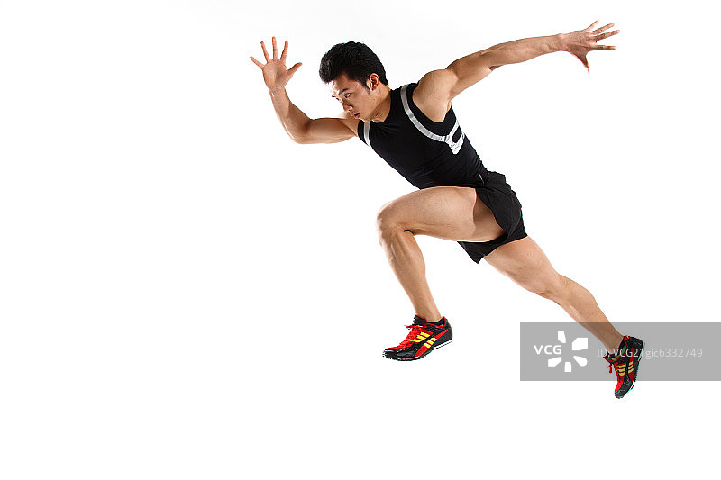 东方青年男子跑步图片素材