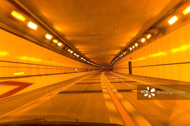 高速公路隧道图片素材