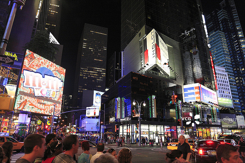 夜晚的时代广场图片素材