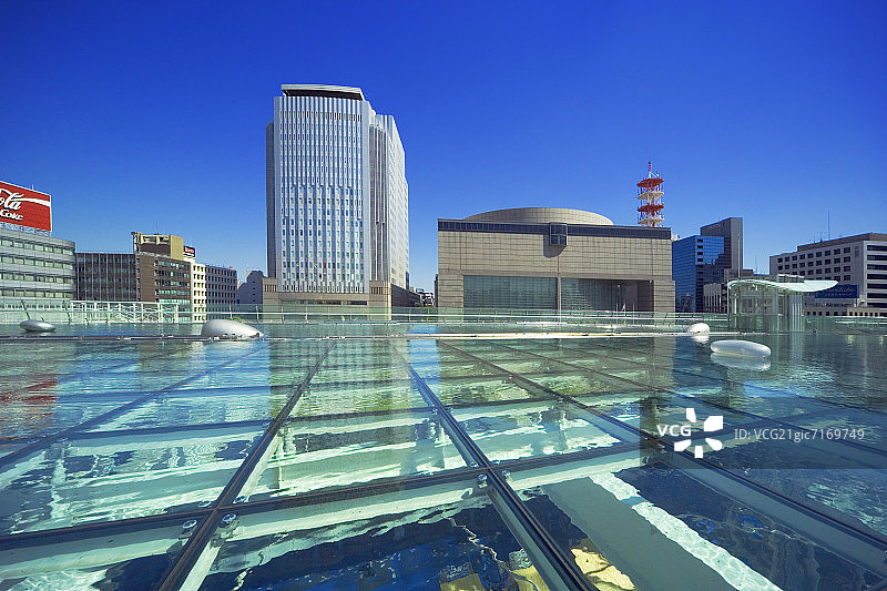 从绿洲21眺望名古屋电视塔（日本爱知县名古屋市）图片素材