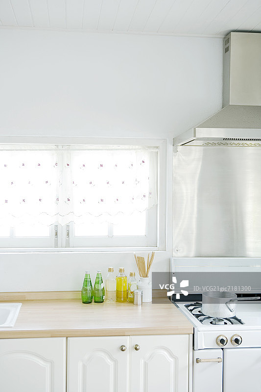 厨房台面和炉灶图片素材