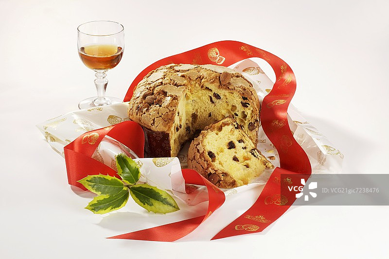 意大利圣诞节面包和圣酒图片素材