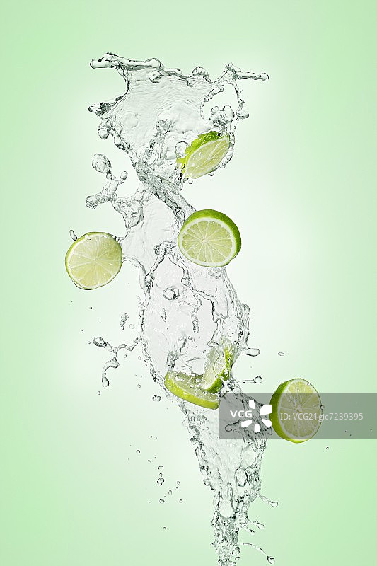 水中青柠片图片素材