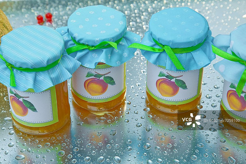 罐装桃子酱图片素材
