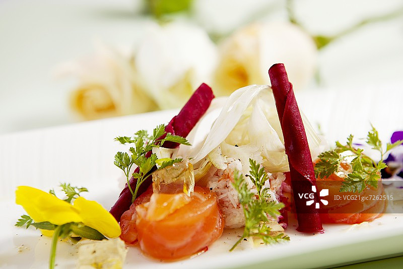 搭配海藻有机茴香的阿拉斯加蟹图片素材