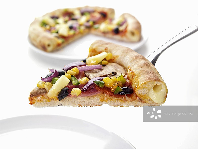 火腿蔬菜芝士披萨图片素材