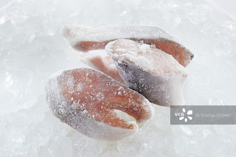 冷冻三文鱼排图片素材